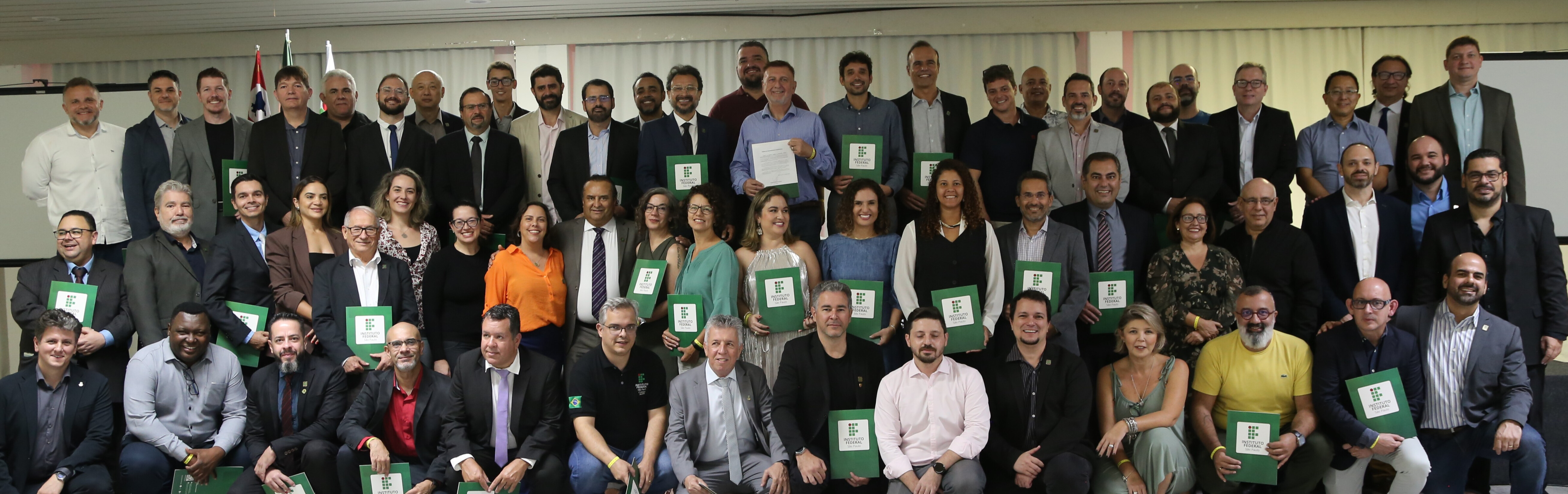 751272ef b894 4866 813d 78b39d6e5e61